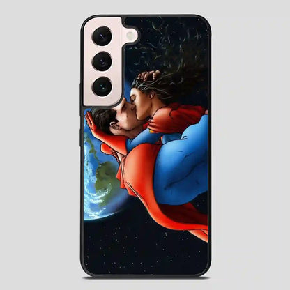 All Star Superman Kiss Samsung Galaxy S22 Plus Case