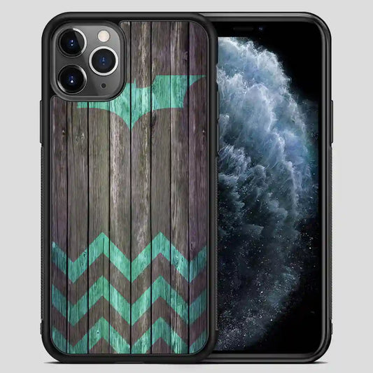 Bat And Chevron On Dark Wood iPhone 11 Pro Max Case