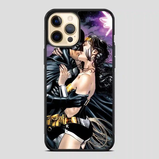 Batman And Wonder Woman Kiss iPhone 11 Pro Case