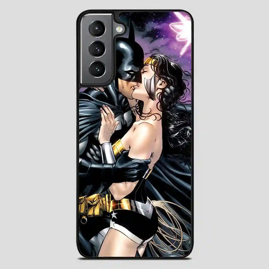 Batman And Wonder Woman Kiss Samsung Galaxy S21 FE Case