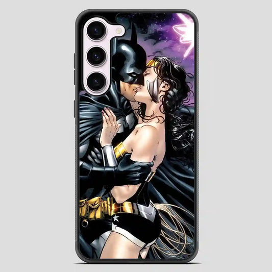 Batman And Wonder Woman Kiss Samsung Galaxy S23 Case