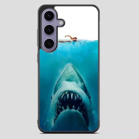 Big White Shark Swim In Sea Samsung Galaxy S23 FE Case