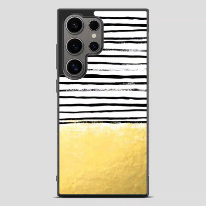 Blaire Brushed Gold Stripes Black And Gold Trend Samsung Galaxy S24 Ultra Case