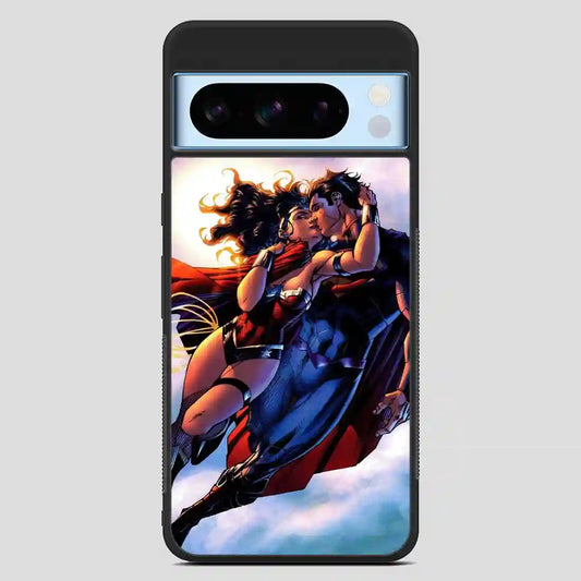 Superman And Wonder Woman Kiss Google Pixel 8 Pro Case