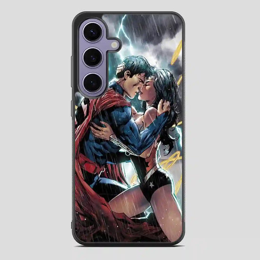 Superman And Wonder Woman Samsung Galaxy S24 Case