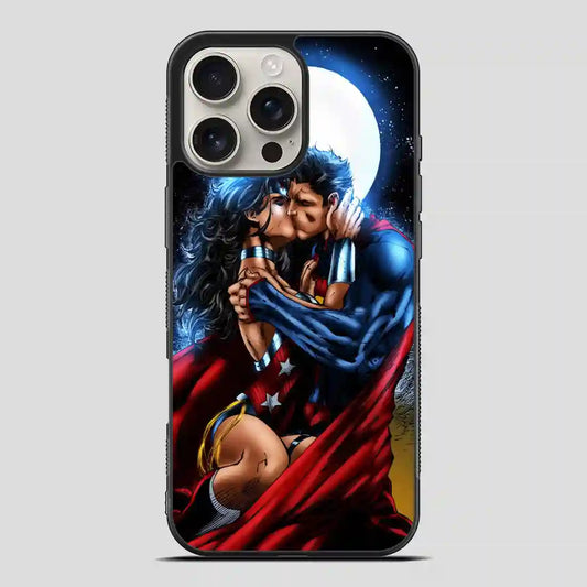 Superman And Wonder Woman Vintage iPhone 16 Pro Max Case