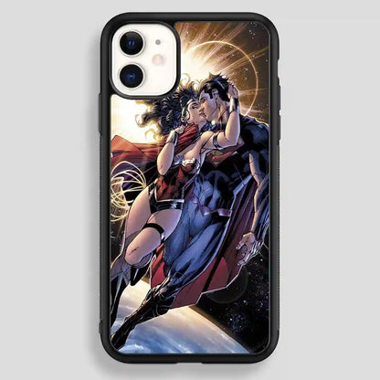 Wonder Woman Kiss Superman iPhone 12 Case