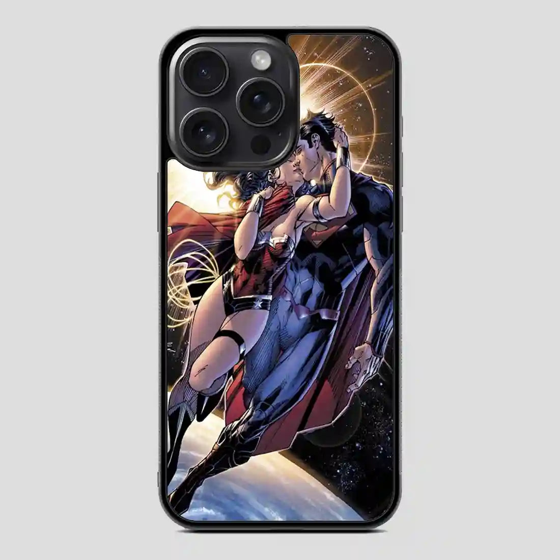 Wonder Woman Kiss Superman iPhone 15 Pro Case